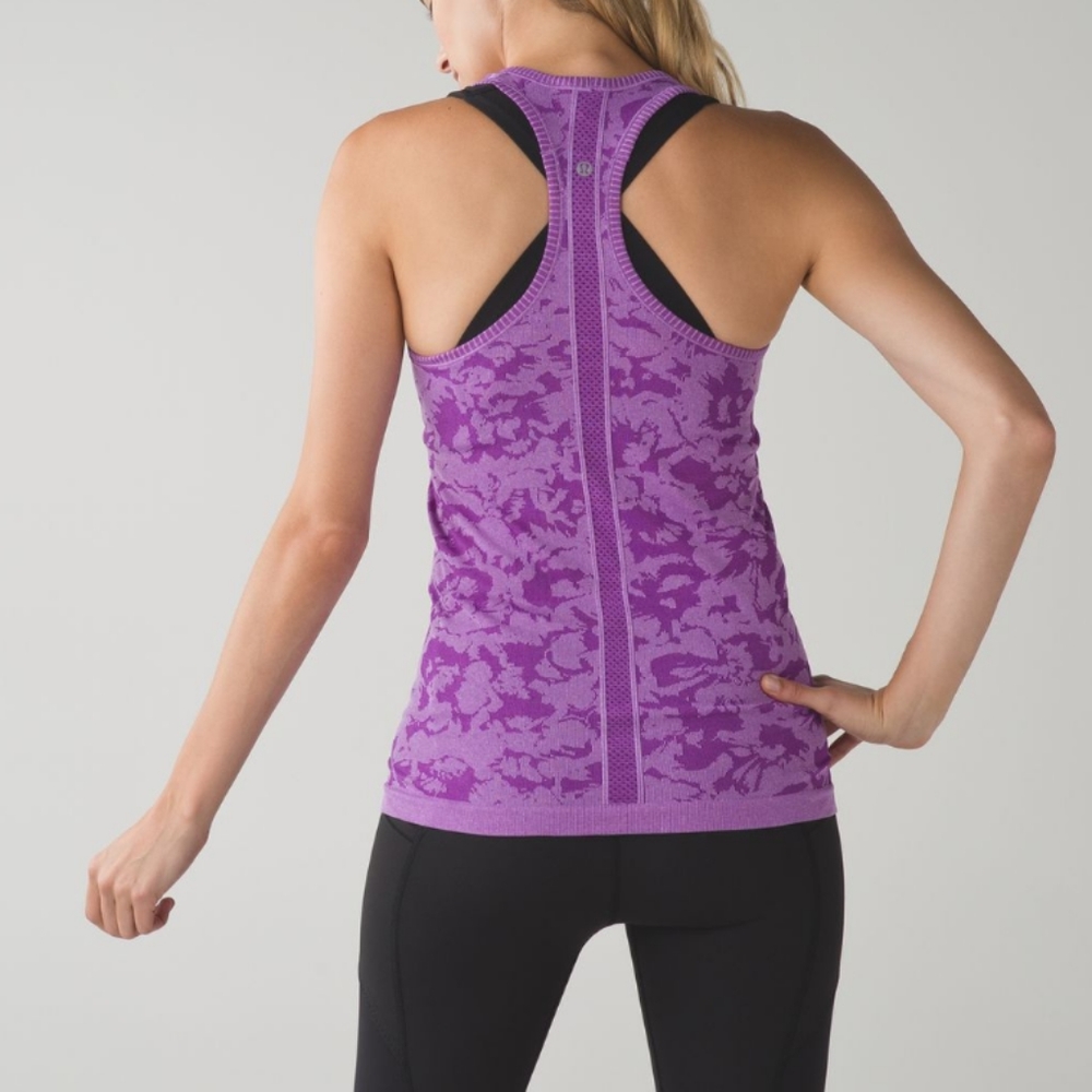 Lululemon Swiftly Tech Racerback - Picture 2 of 9